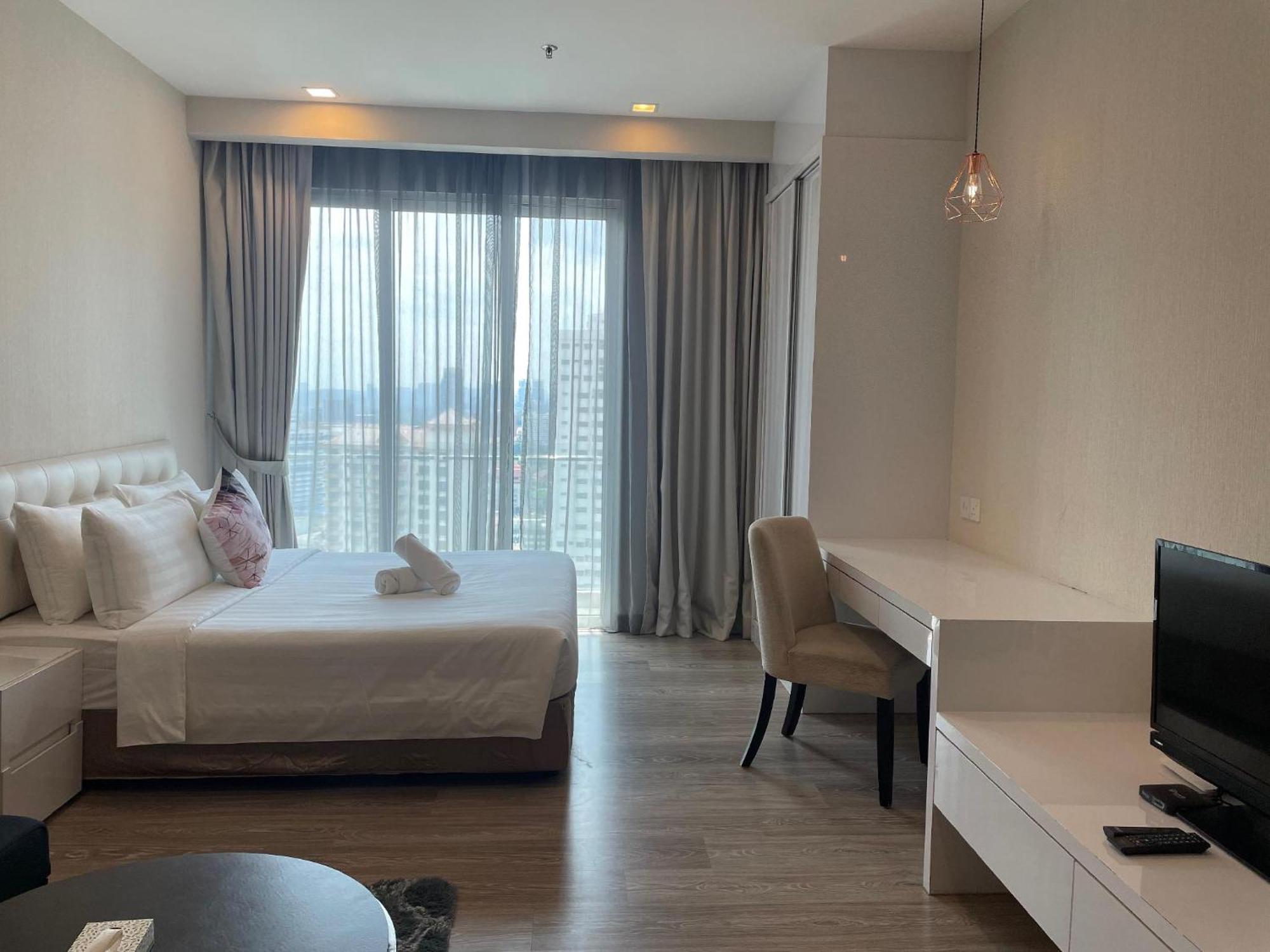 Oneiro One Bukit Ceylon Apartment Kuala Lumpur Exterior photo